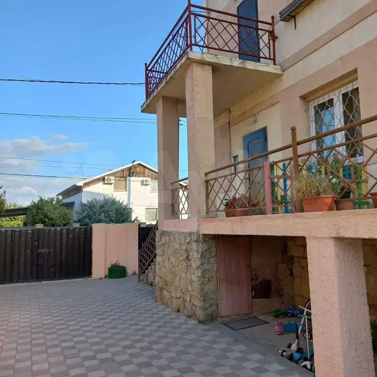 Дом 410 м на участке 8 сот. - Фото 0