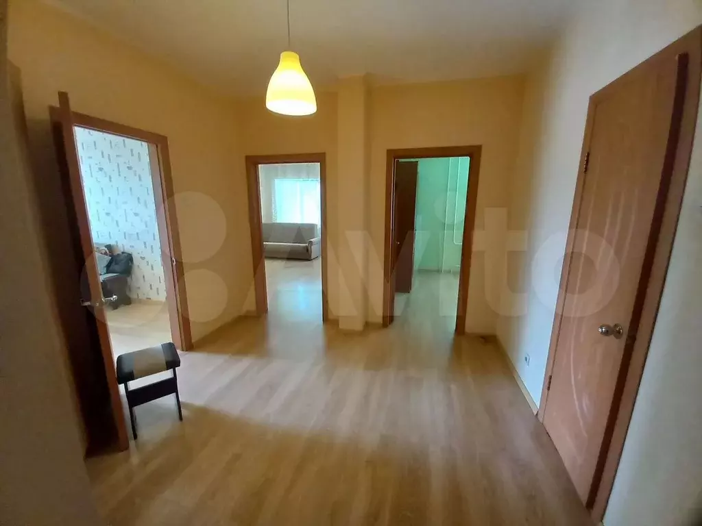 2-к. квартира, 70 м, 4/9 эт. - Фото 0