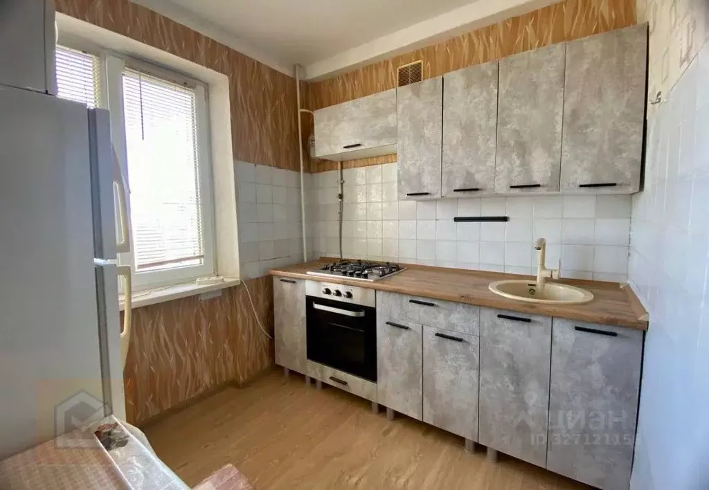 2-к кв. Севастополь просп. Октябрьской Революции, 87 (48.9 м) - Фото 2