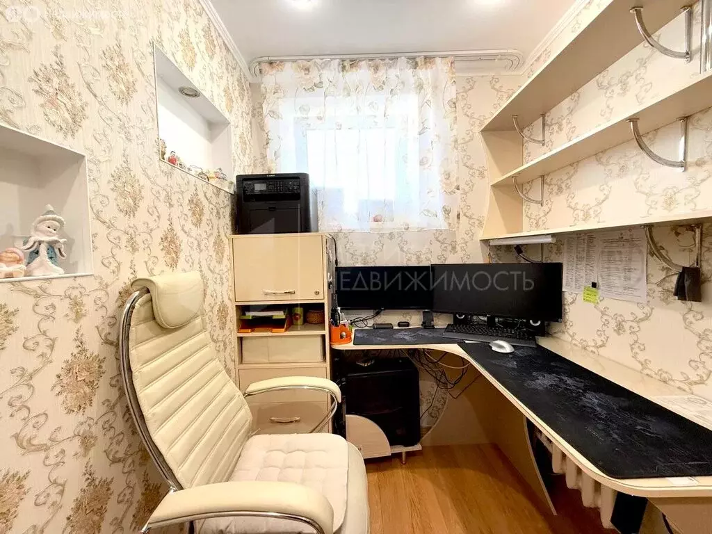 2-комнатная квартира: Тюмень, улица Пермякова, 71к1 (72 м) - Фото 0