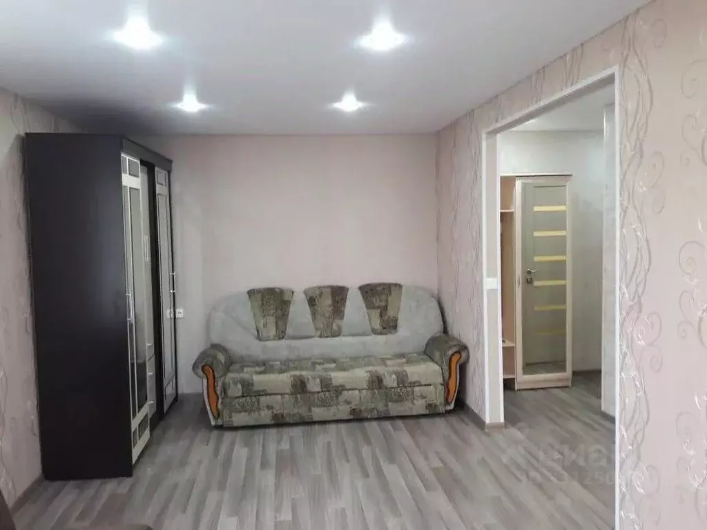 1-к кв. Башкортостан, Уфа Первомайская ул., 50/1 (30.8 м) - Фото 1