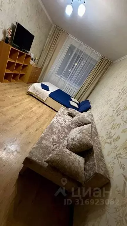 1-к кв. Татарстан, Казань ул. Юлиуса Фучика, 82 (35.0 м) - Фото 1