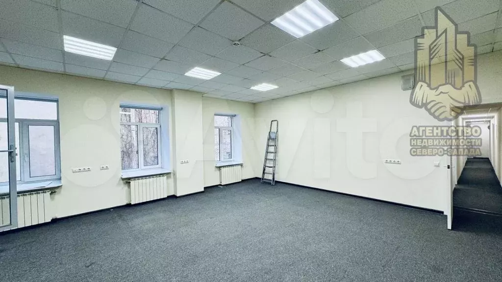 Аренда офиса у метро 147.7м2 - Фото 1