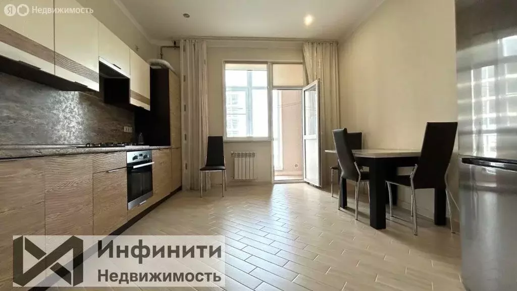 2-комнатная квартира: Ставрополь, Комсомольская улица, 30 (85 м) - Фото 0