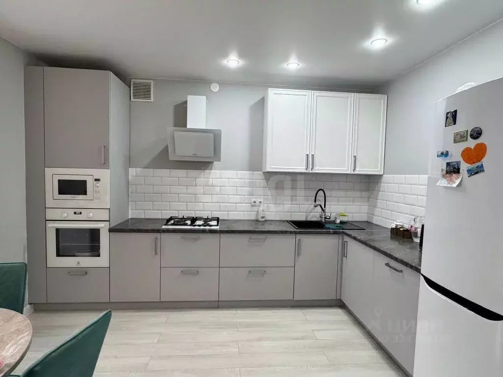 2-к кв. Татарстан, Казань ул. Салиха Батыева, 13 (43.6 м) - Фото 2