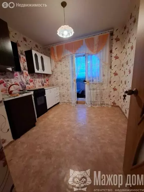 2-комнатная квартира: Нерюнгри, Чурапчинская улица, 22 (57.1 м) - Фото 0