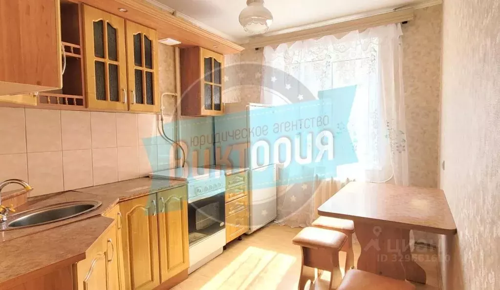 3-к кв. Орловская область, Мценск ул. Калинина, 16 (69.7 м) - Фото 2