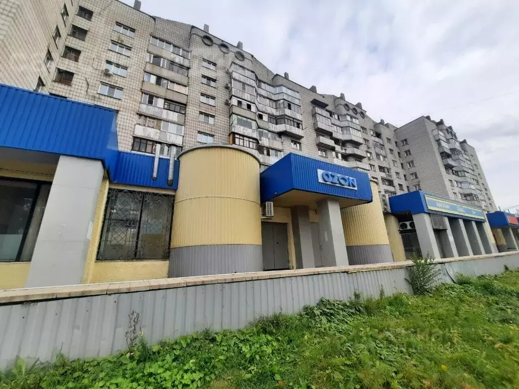 Торговая площадь в Алтайский край, Барнаул ул. Смирнова, 46 (500 м) - Фото 1