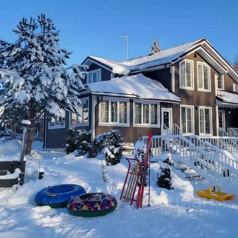 Дом в Ленинградская область, Тосненский район, Шапкинское с/пос, пос. ... - Фото 1