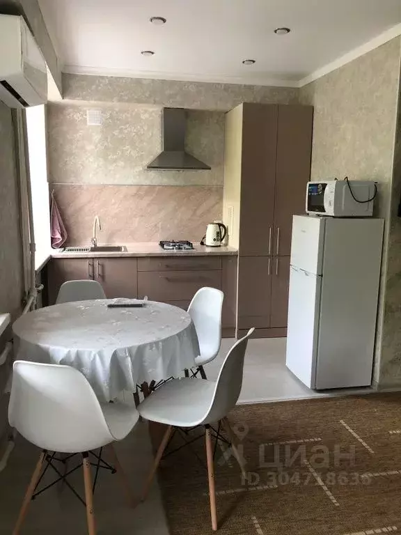 Студия Ставропольский край, Пятигорск пл. Ленина, 6 (30.0 м) - Фото 1