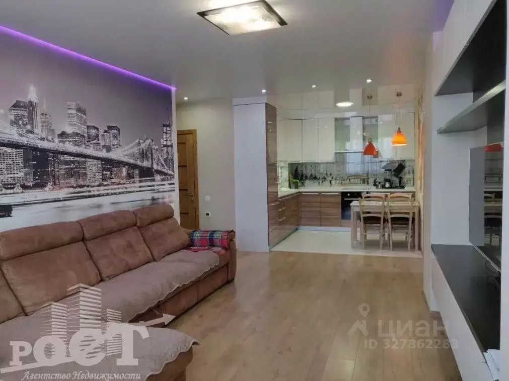 3-к кв. Приморский край, Артем ул. Фрунзе, 8/2 (85.9 м) - Фото 1