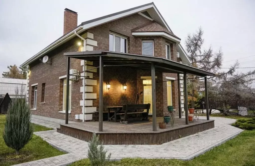 Коттедж в Саратовская область, Энгельсский район, Красноярское ... - Фото 1