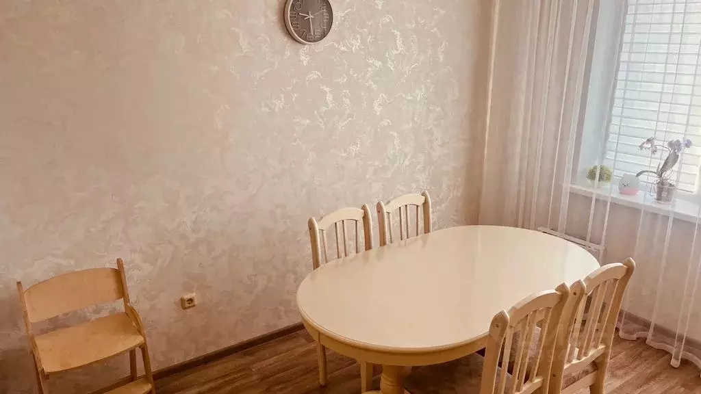 2-к кв. Татарстан, Нижнекамск ул. Сююмбике, 59 (64.0 м) - Фото 1