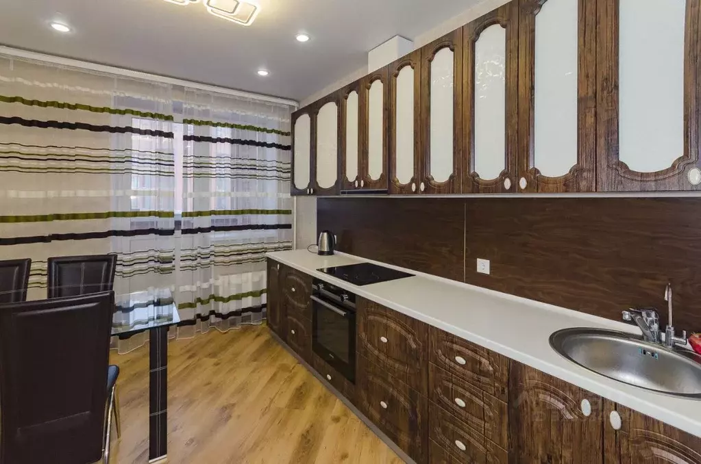 2-к кв. Свердловская область, Екатеринбург ул. Готвальда, 6к4 (83.0 м) - Фото 1