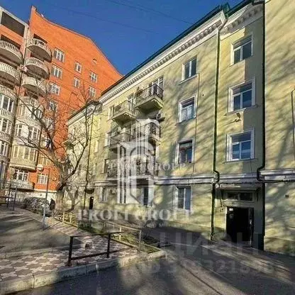 2-к кв. Дагестан, Махачкала ул. Эфенди Капиева (57.0 м) - Фото 0