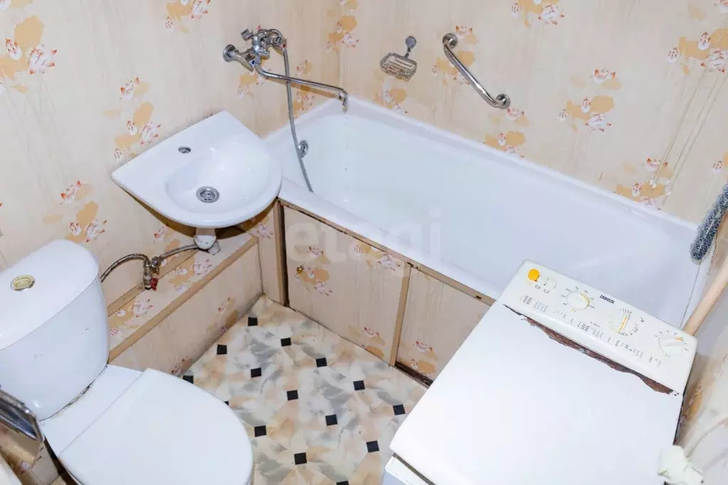 1-к кв. Иркутская область, Иркутск ул. Розы Люксембург, 267 (31.0 м) - Фото 1