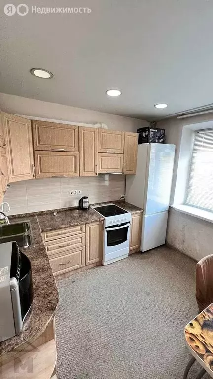 3-комнатная квартира: Черногорск, Юбилейная улица, 30В (65.3 м) - Фото 1