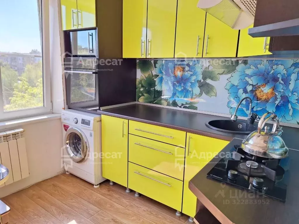 2-к кв. Волгоградская область, Волжский ул. Академика Королева, 8 ... - Фото 1