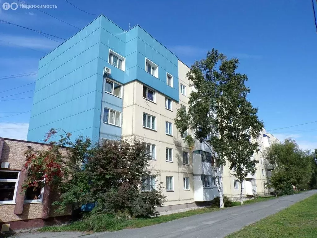 2-комнатная квартира: Южно-Сахалинск, Комсомольская улица, 290 (50.9 ... - Фото 0