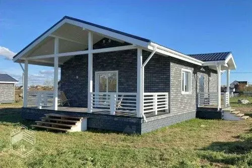 Дом в Новгородская область, Новгородский район, Ракомское с/пос, д. ... - Фото 1