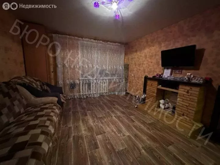 3-комнатная квартира: Балашов, улица Строителей, 7 (61.4 м) - Фото 0