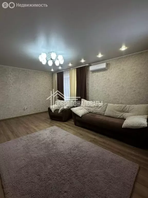 3-комнатная квартира: Черногорск, улица Генерала Тихонова, 4В (74.8 м) - Фото 2