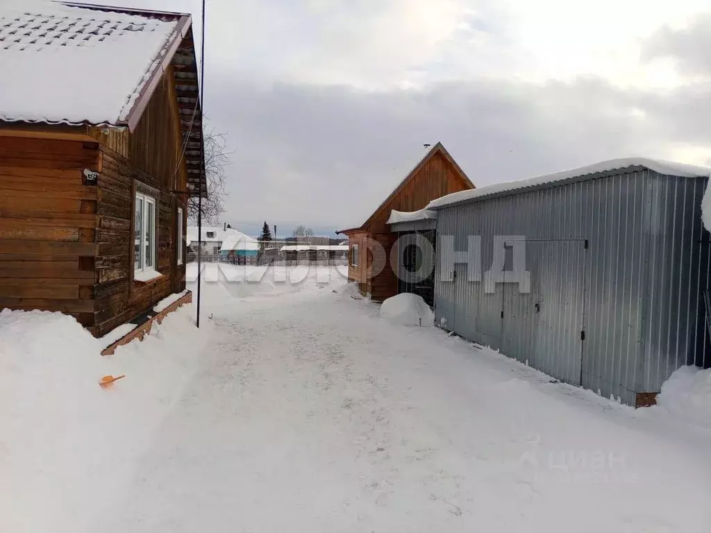 Дом в Новосибирская область, Ордынский район, д. Березовка Школьная ... - Фото 0