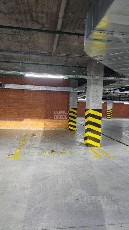 Гараж в Ханты-Мансийский АО, Сургут ул. Мелик-Карамова, 4 (13 м) - Фото 1