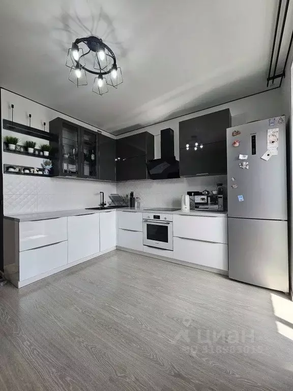 2-к кв. Пермский край, Пермь ул. Карбышева, 49А (61.1 м) - Фото 1