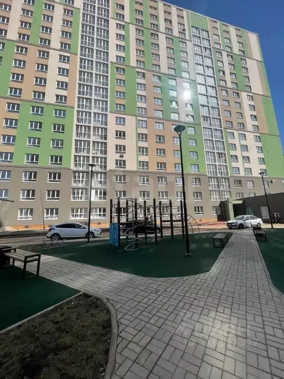 2-к кв. Оренбургская область, Оренбург ул. Неплюева, 2 (77.1 м) - Фото 0