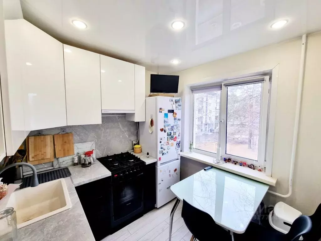 2-к кв. Иркутская область, Ангарск 10-й мкр, 47 (45.0 м) - Фото 1