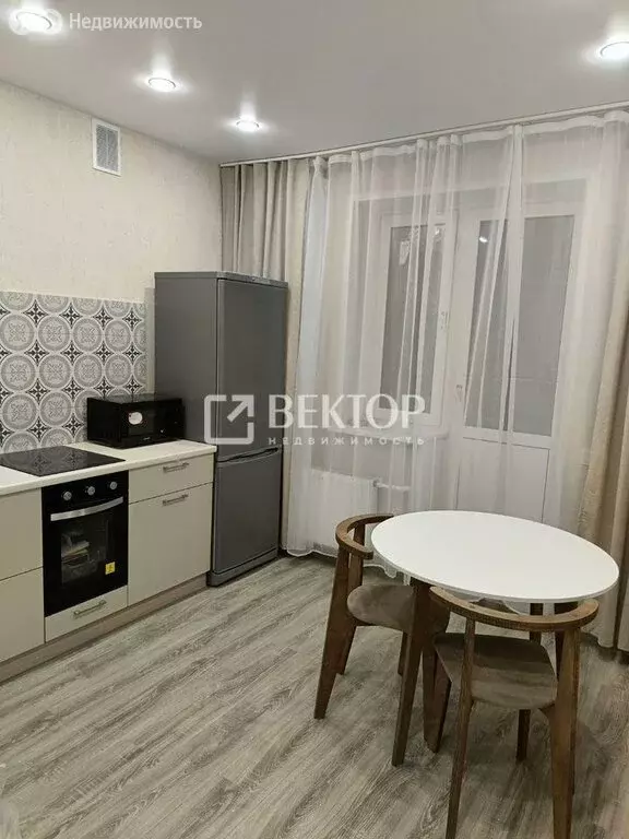 1-комнатная квартира: Иваново, улица Парижской Коммуны, 51 (42 м) - Фото 1