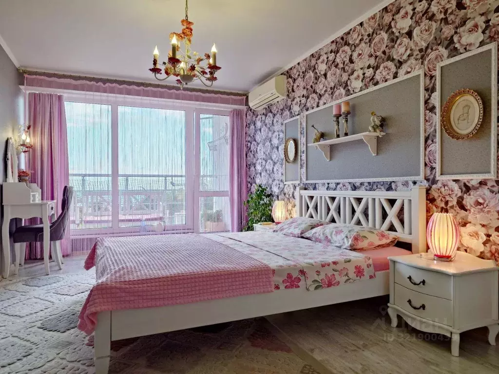 1-к кв. Крым, Алушта ул. Перекопская, 4В (53.0 м) - Фото 0