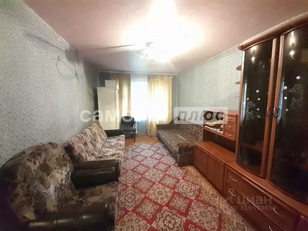 2-к кв. Белгородская область, Белгород ул. Чехова, 30 (45.0 м) - Фото 0