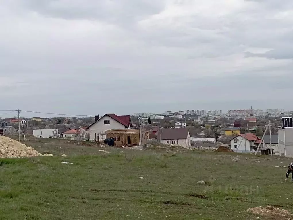 Участок в Севастополь ул. 2-я Комендорская (9.0 сот.) - Фото 1