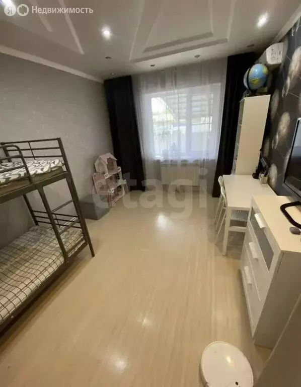 2-комнатная квартира: Михайловск, улица Самусенко, 48 (59 м) - Фото 1