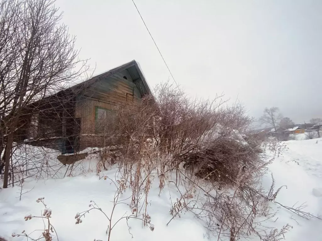 Дом в Свердловская область, Шаля пгт ул. Чкалова, 2 (24 м) - Фото 1