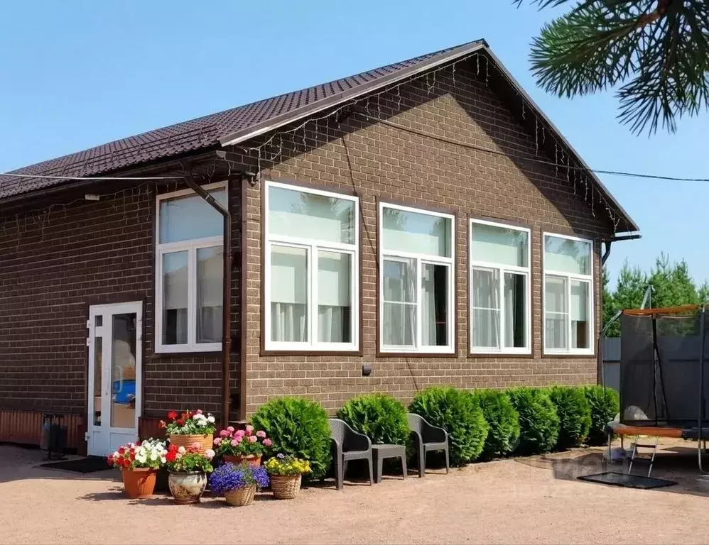 Дом в Ленинградская область, Волховский район, Пашское с/пос, с. Паша ... - Фото 1