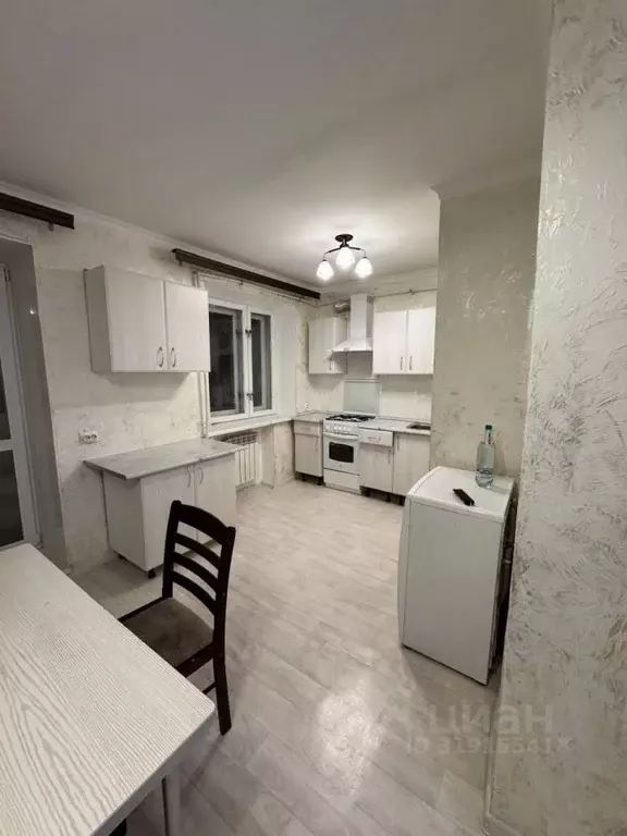 4-к кв. Хабаровский край, Хабаровск ул. Машинистов, 33А (90.1 м) - Фото 0
