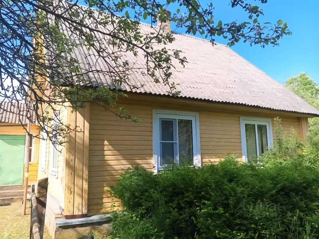 Дом в Псковская область, Печорский муниципальный округ, д. Моложва  ... - Фото 1