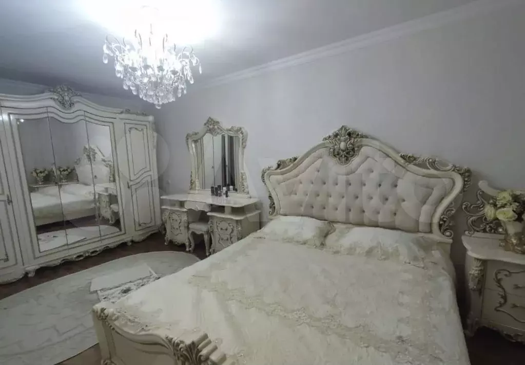 3-к. квартира, 71 м, 2/5 эт. - Фото 1