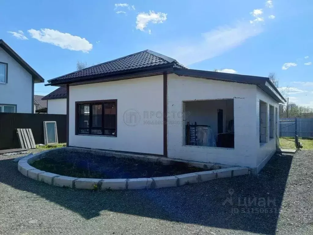 Дом в Московская область, Балашиха городской округ, д. Фенино пер. ... - Фото 1