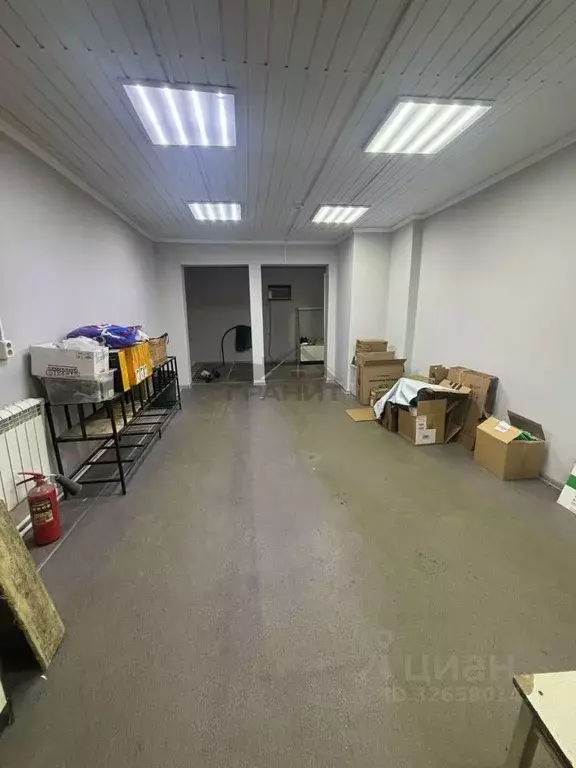 Производственное помещение в Новгородская область, Крестцы рп ул. ... - Фото 1