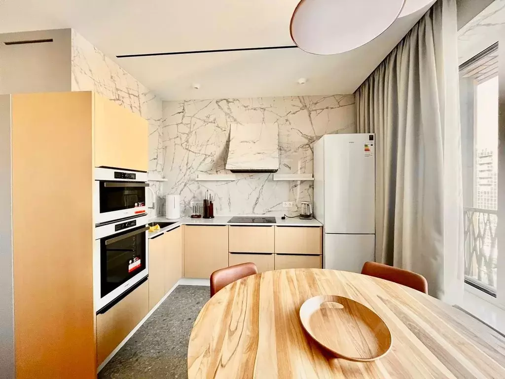 2-к кв. Свердловская область, Екатеринбург ул. Радищева, 24 (80.0 м) - Фото 1