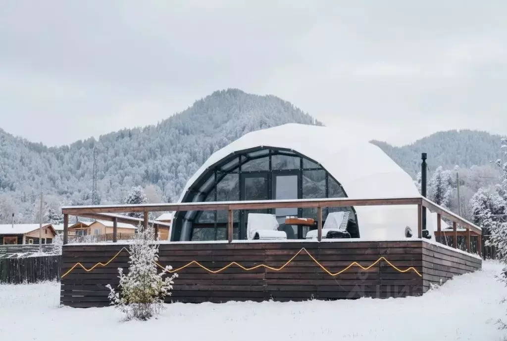 Дом в Алтай, Чемальский район, с. Анос ул. Клубничная (50 м) - Фото 1