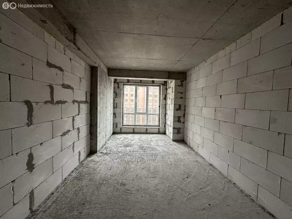 2-комнатная квартира: Владикавказ, улица Зураба Магкаева, 6 (77 м) - Фото 1