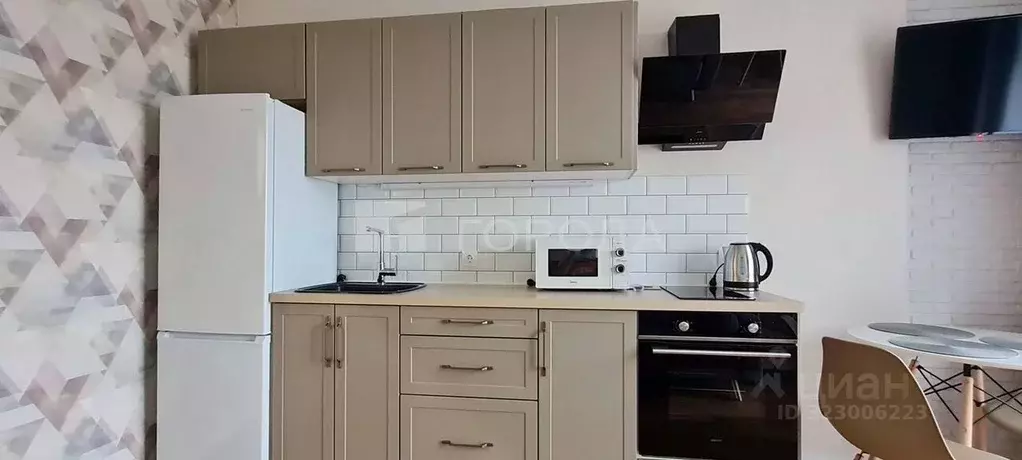 1-к кв. Новосибирская область, Новосибирск ул. Шевченко, 19/1к2 (42.0 ... - Фото 1