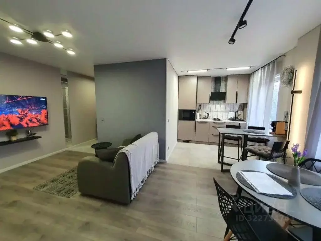 3-к кв. Калининградская область, Калининград Гостиная ул., 8 (42.0 м) - Фото 1