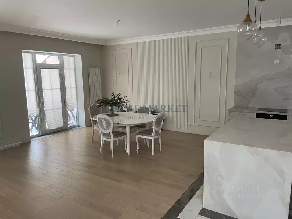 Таунхаус в Московская область, Красногорск городской округ, д. ... - Фото 1