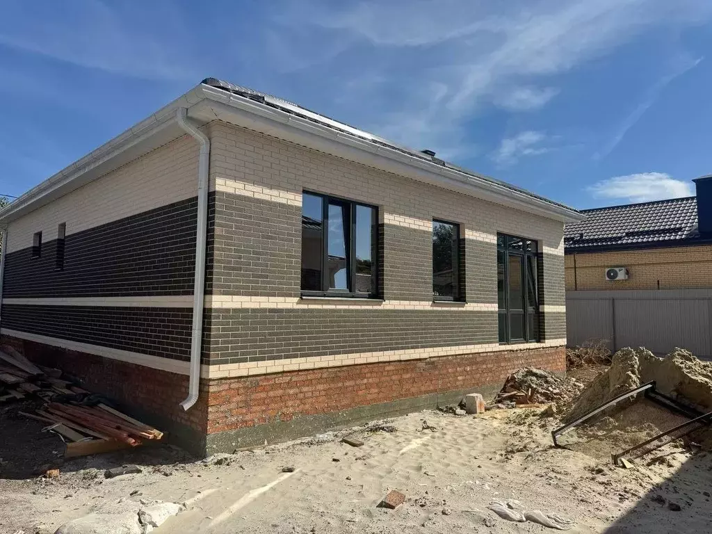 Дом в Ростовская область, Батайск Минская ул. (100 м) - Фото 2